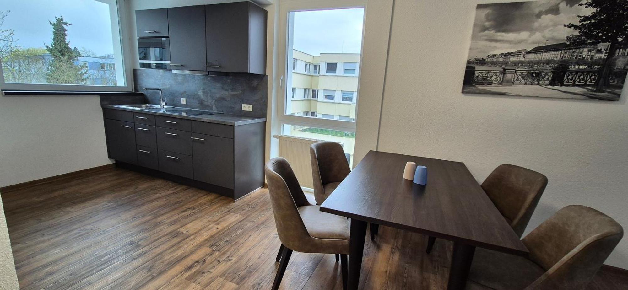 Melvi Hotel Göppingen Екстериор снимка